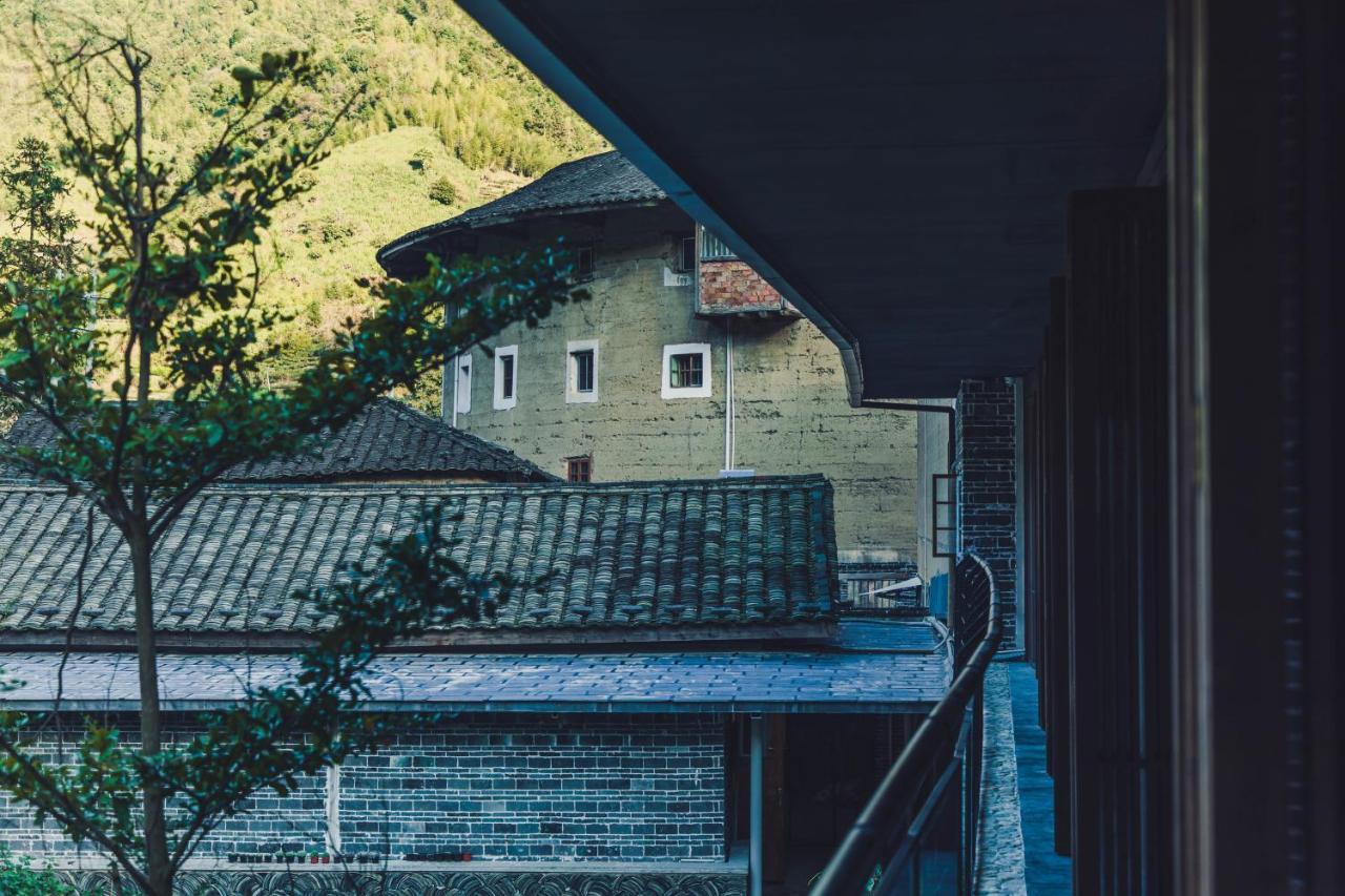 Готель Tsingpu Tulou Retreat Zhangzhou Екстер'єр фото